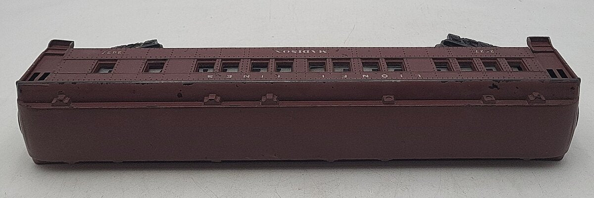Lionel 2627 Vintage O Lionel Lines Madison Heavyweight 