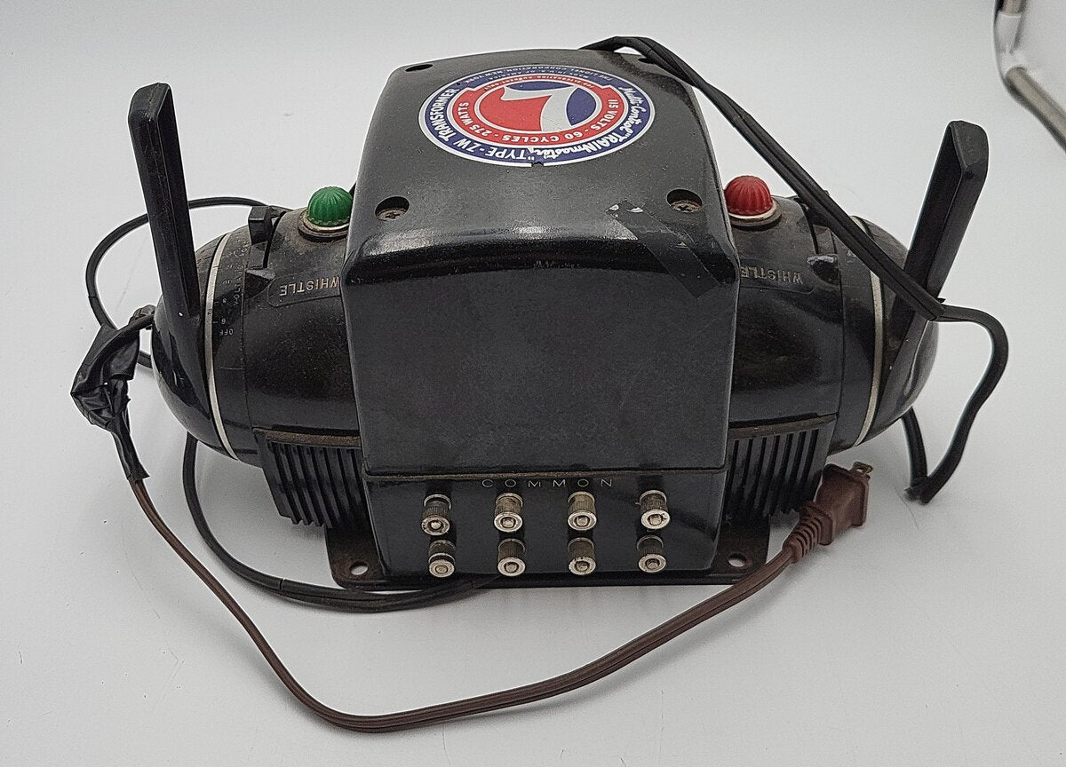 Lionel ZW O Gauge Vintage Trainmaster 275 Watt Transformer with Whistle VG