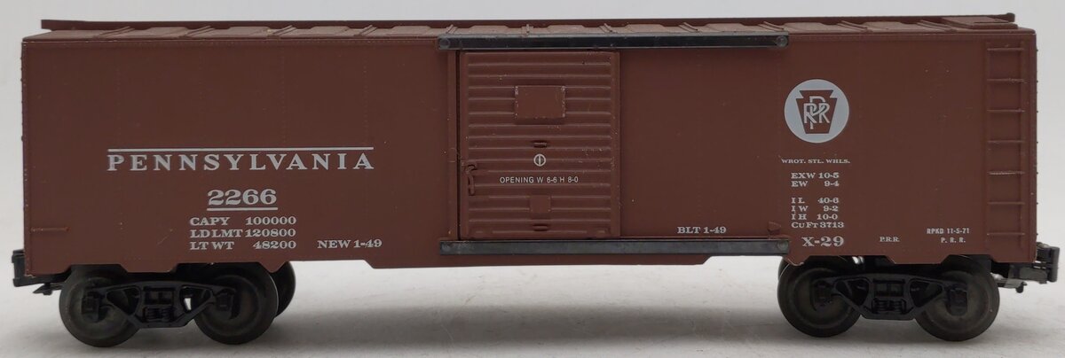KMT 2 O Gauge Pennsylvania X-29 Boxcar #2266 VG