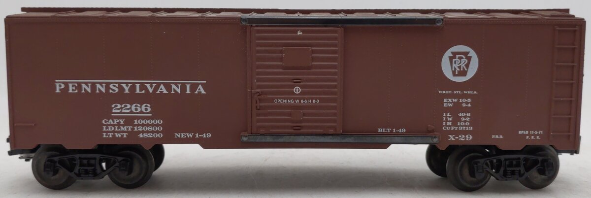 KMT 2 O Gauge Pennsylvania X-29 Boxcar #2266 VG