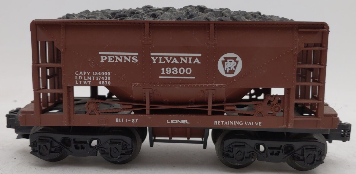 Lionel 6-19300 O Gauge Pennsylvania Ore Car w/Ore Load EX