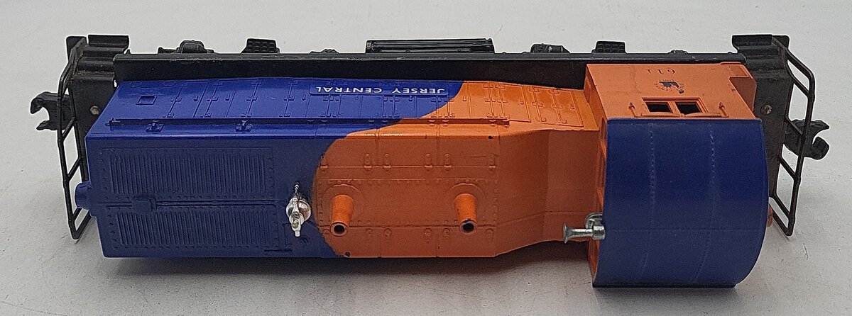 Lionel 611 Vintage O Jersey Central NW-2 Powered Diesel Locomotive VG