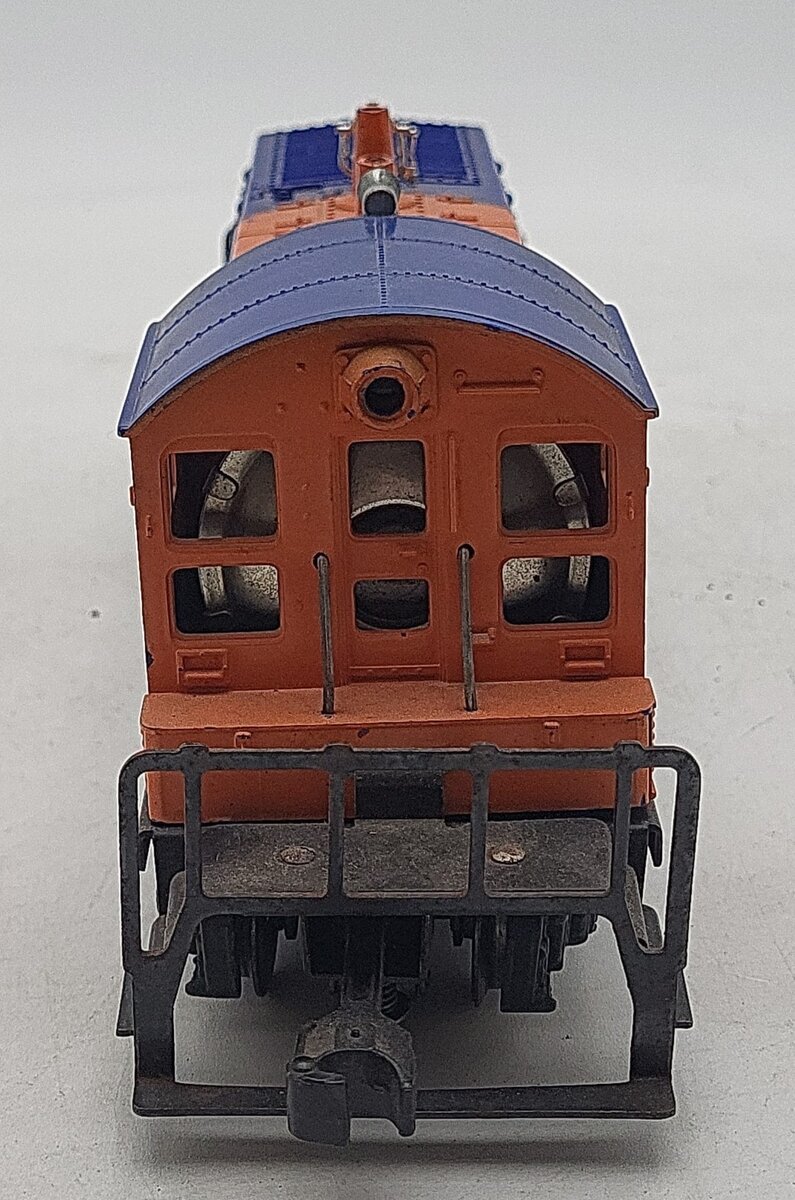 Lionel 611 Vintage O Jersey Central NW-2 Powered Diesel Locomotive VG
