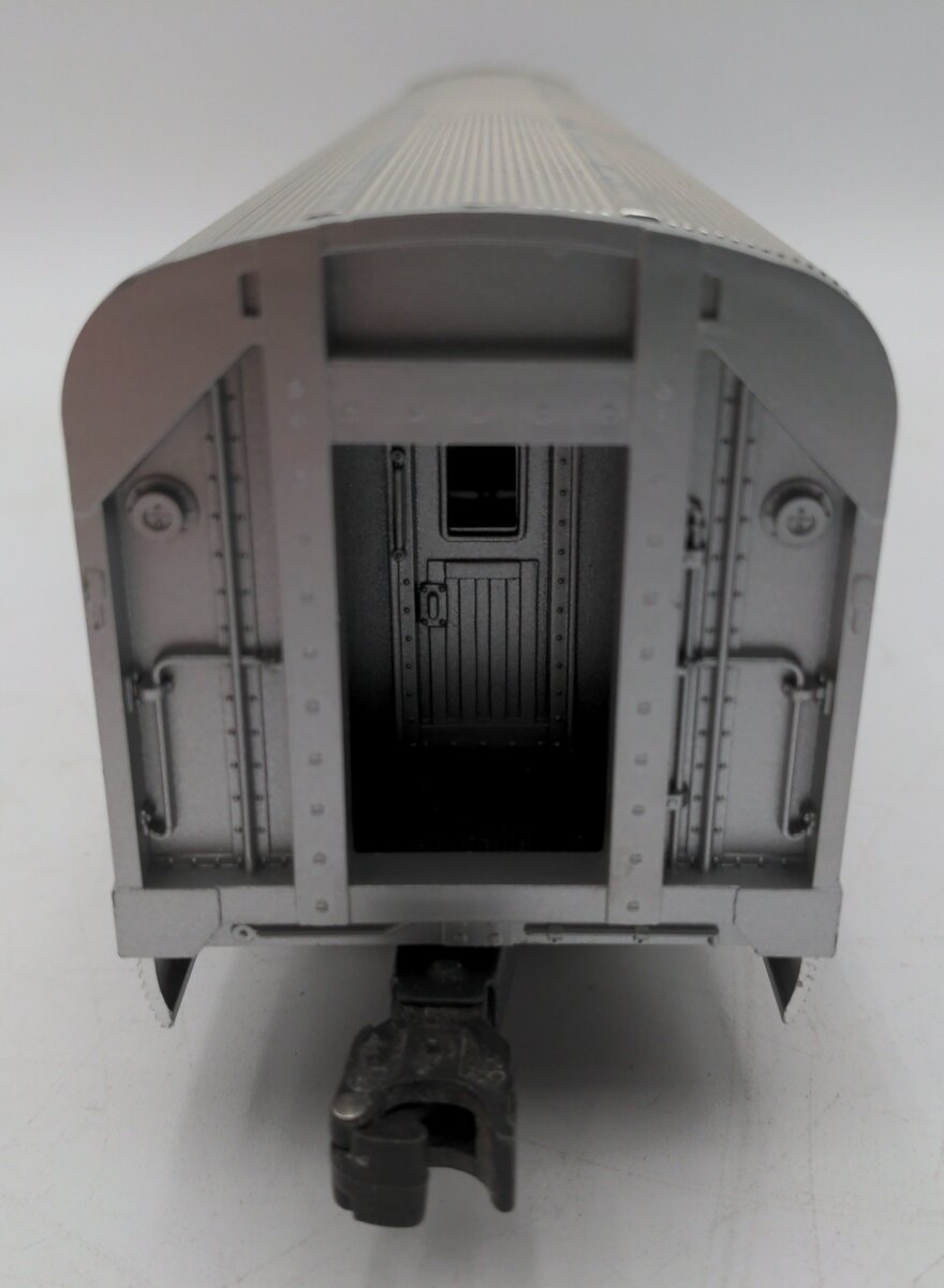 Lionel 6-19102 O Gauge Amtrak Passenger Coach Passenger Car #9102 EX/Box