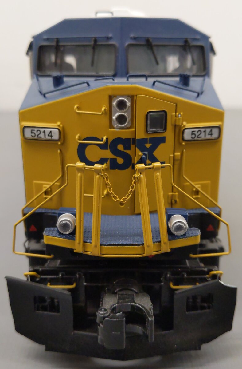MTH 20-2983-3 CSX ES44DC Non-Powered Diesel Engine #5214 EX/Box