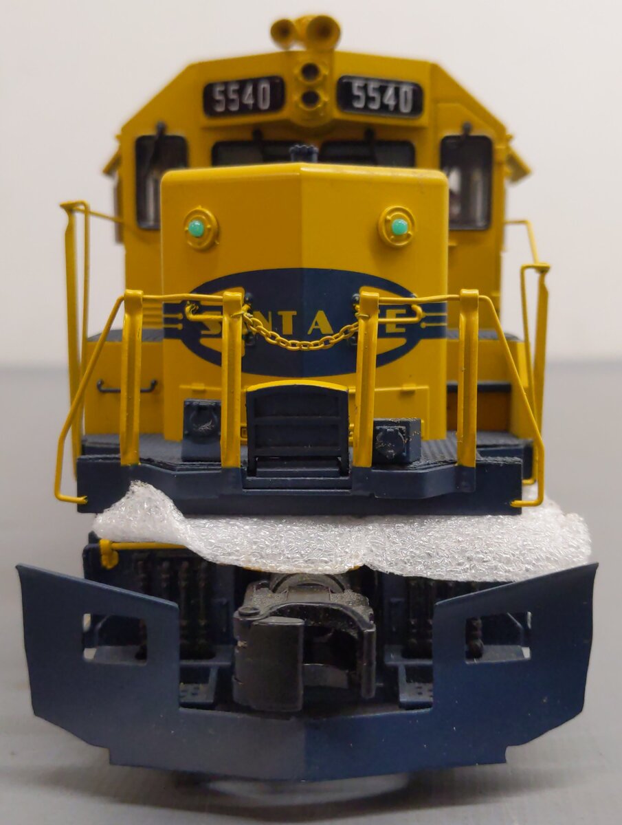 MTH 20-2914-3 Santa Fe SD45 Low Hood Non-Powered Diesel Engine #5540 EX/Box
