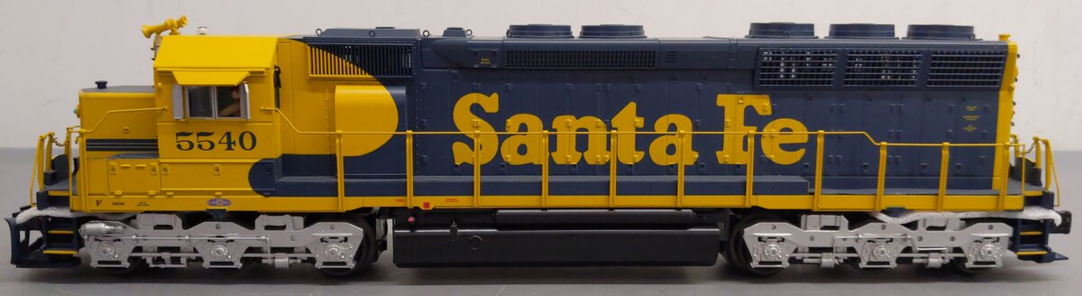 MTH 20-2914-3 Santa Fe SD45 Low Hood Non-Powered Diesel Engine #5540 EX/Box