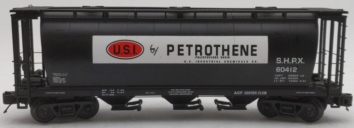 MTH 20-97630 O Petrothene 3-Bay Cylindrical Hopper Car #60412 LN/Box
