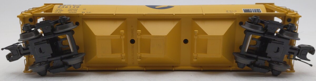 MTH 20-97689 O Chessie 3-Bay Cylindrical Hopper Car #836120