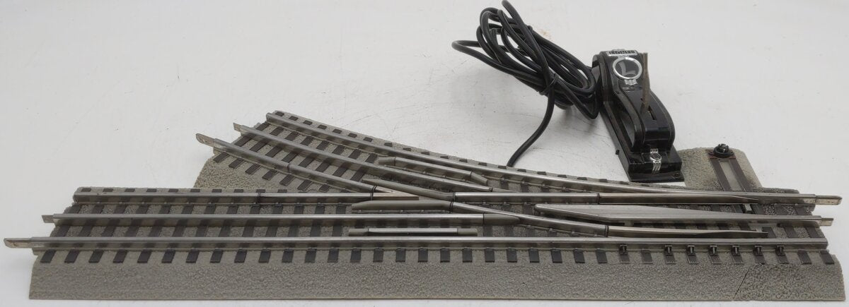 Lionel 6-16831 O48 FasTrack Command Control Right Hand Switch Turnout EX