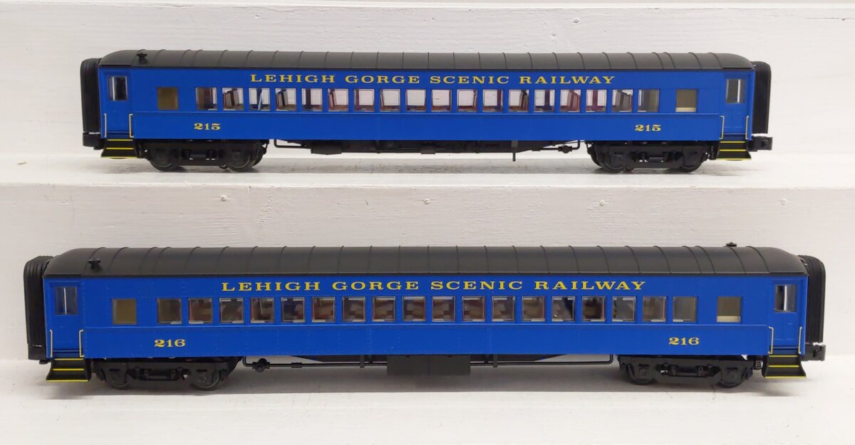 Lionel 2427110 O Lehigh Gorge Scenic Railway 72' Coach 2-Pack VG/Box