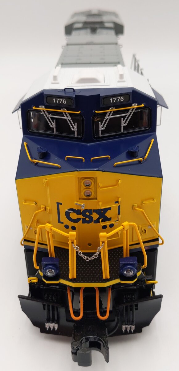 Lionel 2033620 O CSX ES44AC 