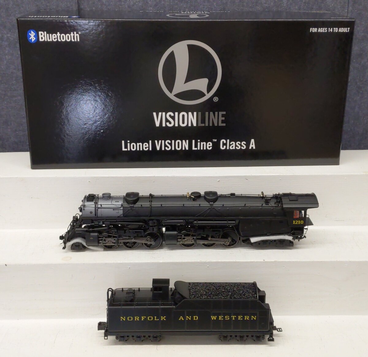Lionel 2231490 O N&W VISION LINE Class A WWII Steam Locomotive #1210 w/Bluetooth EX/Box