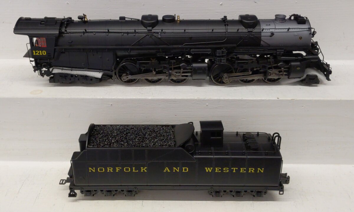 Lionel 2231490 O N&W VISION LINE Class A WWII Steam Locomotive #1210 w/Bluetooth EX/Box