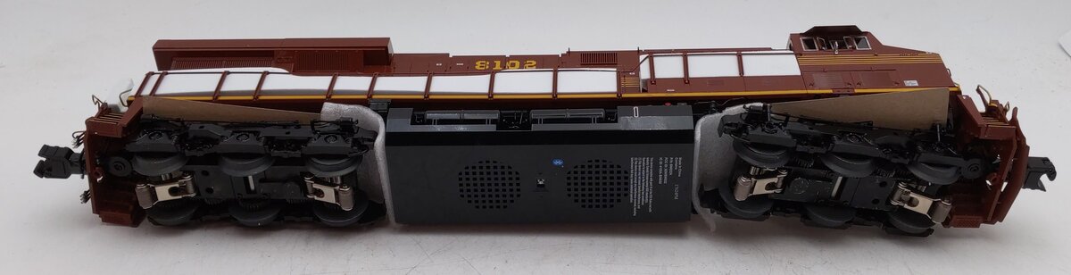 Lionel 2433511 O Pennsylvania Heritage LEGACY ES44 Diesel Locomotive #8102 LN/Box