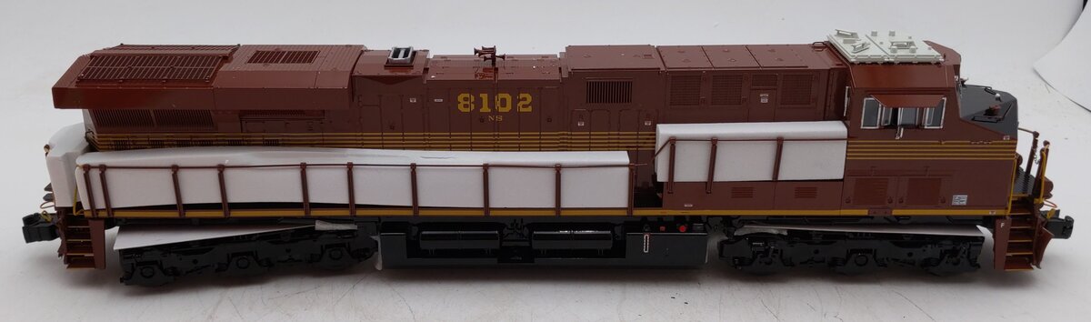 Lionel 2433511 O Pennsylvania Heritage LEGACY ES44 Diesel Locomotive #8102 LN/Box