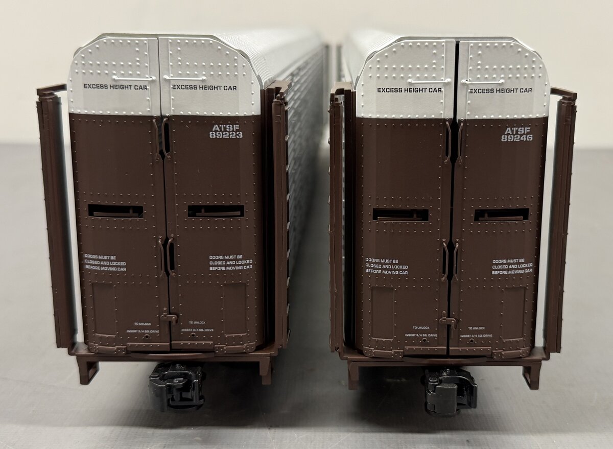 Lionel 6-29333 Santa Fe 89' Bi-level Autorack Cars (Set of 2) LN/Box