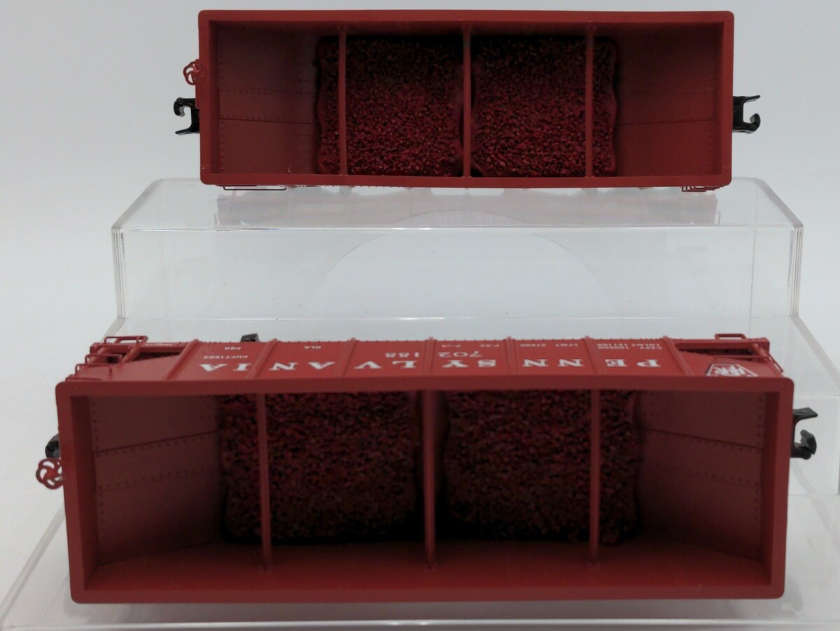 Lionel 2326490 O Pennsylvania Railroad GLA Hopper (Set of 2) LN/Box