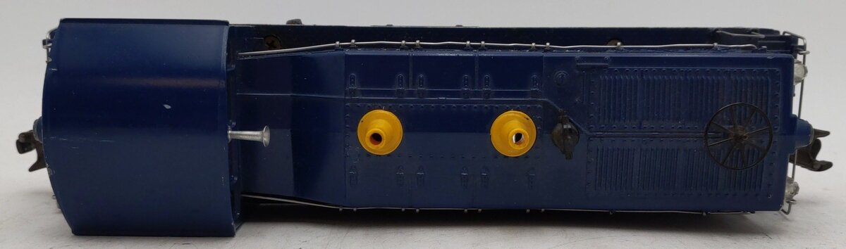 Lionel 624 Vintage O Chesapeake & Ohio NW-2 Powered Diesel Locomotive VG