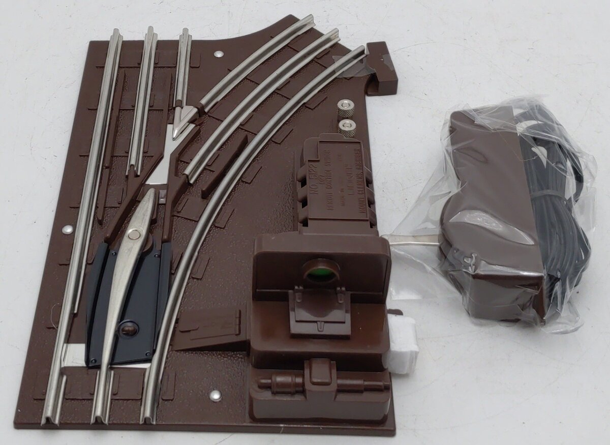 Lionel 6-65122 O 27" Right Hand Remote Control Switch Turnout EX/Box
