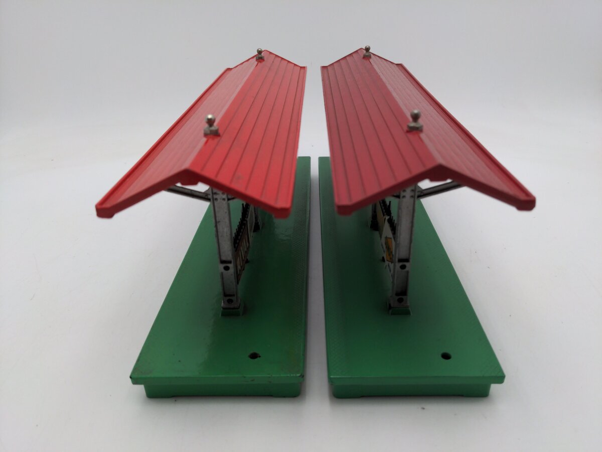 Lionel 156 Vintage O Lighted Station Platforms: [2] VG