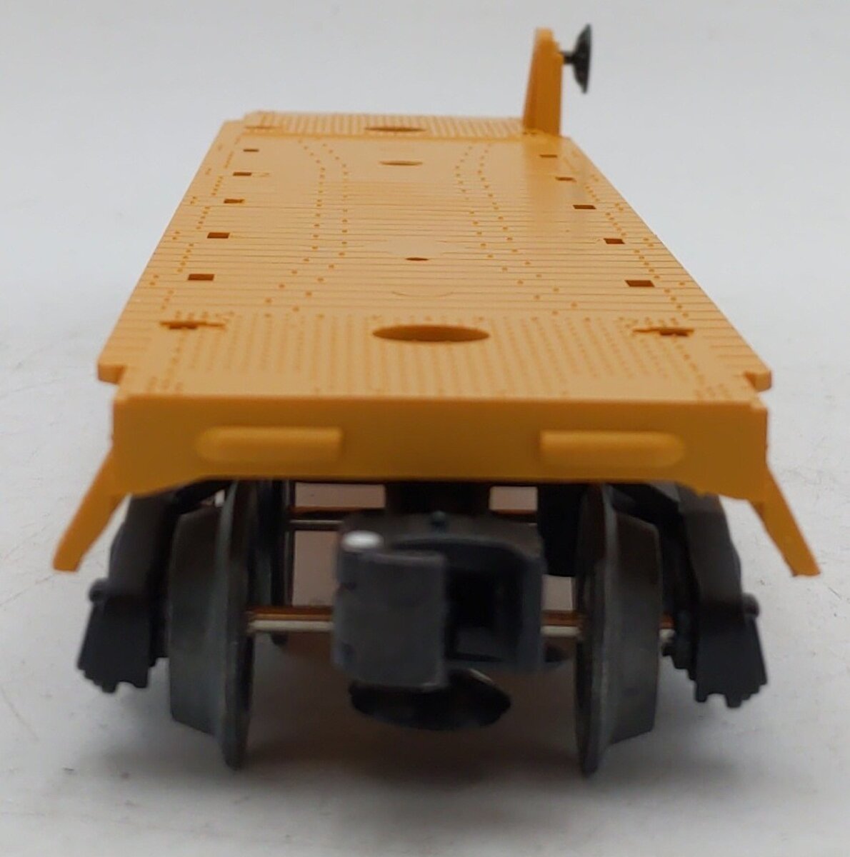Lionel 6-16978 O Gauge Milwaukee Road Flatcar with P&H Power Shovel Model Kit EX/Box