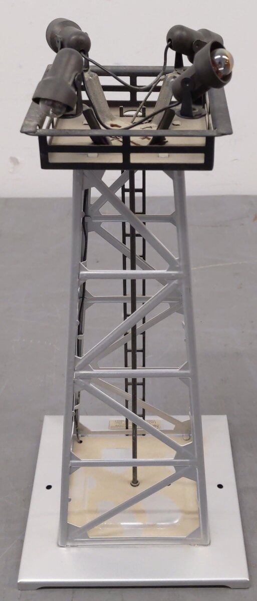 Lionel 6-12886 O Gauge 395 4-Light Floodlight Tower EX/Box
