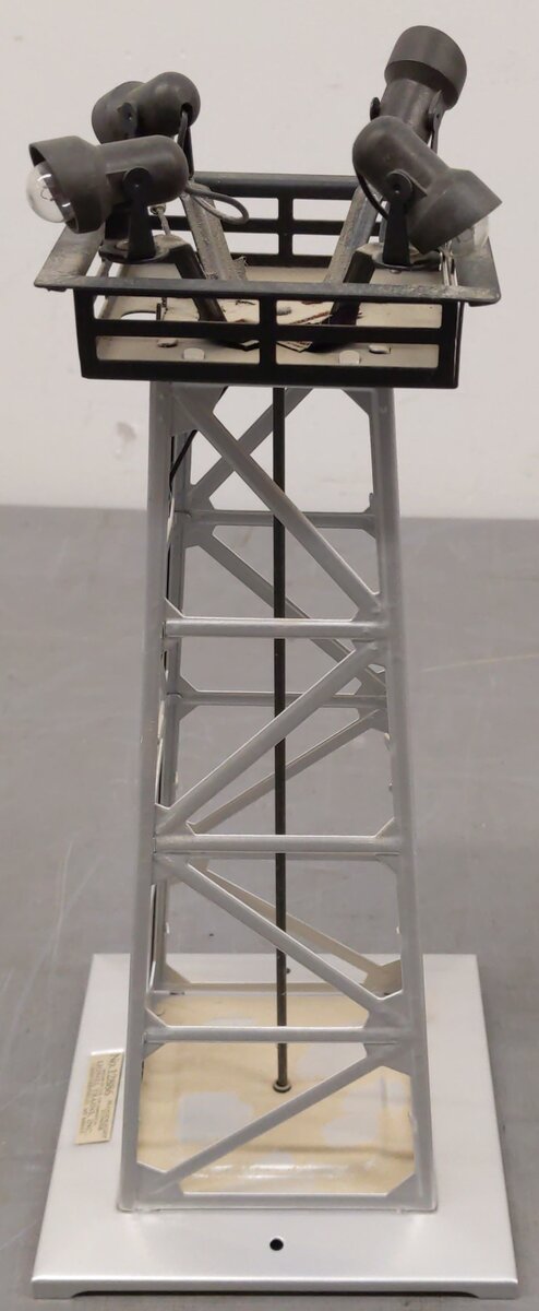Lionel 6-12886 O Gauge 395 4-Light Floodlight Tower EX/Box
