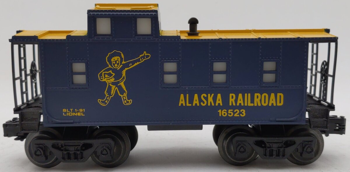 Lionel 6-16523 O Gauge Alaska Square Window Caboose EX