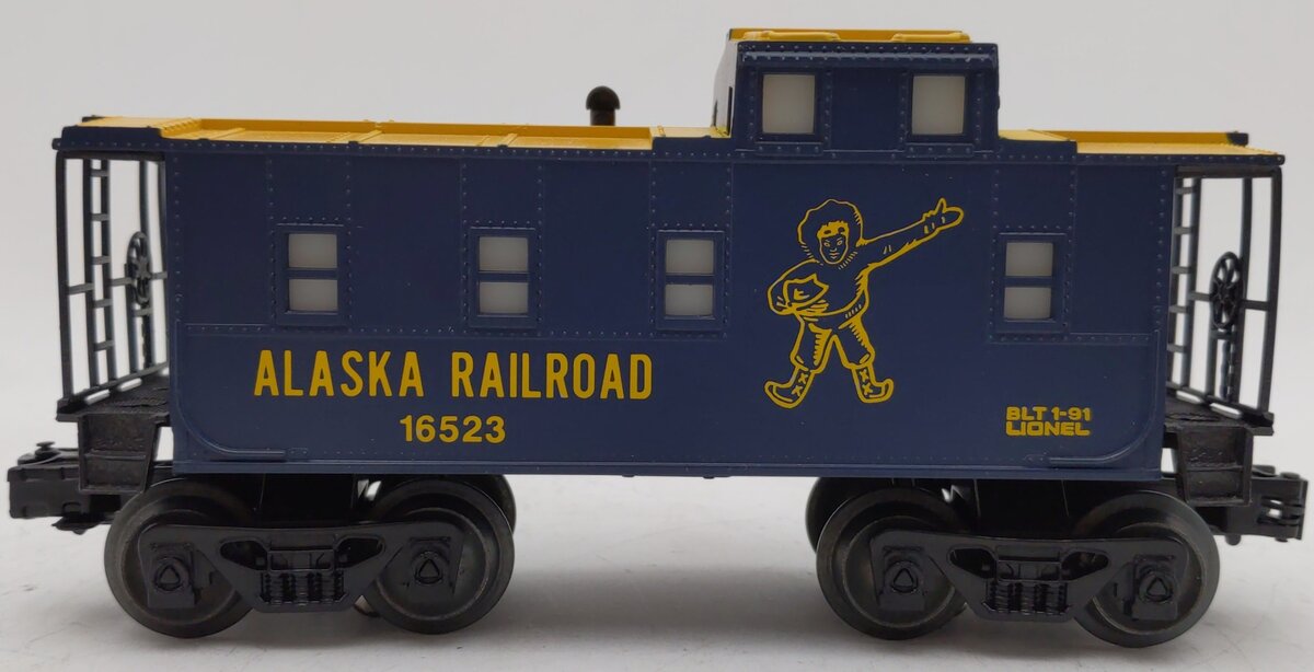 Lionel 6-16523 O Gauge Alaska Square Window Caboose EX