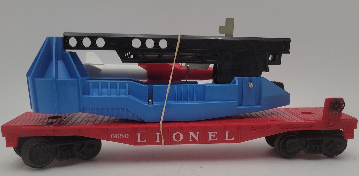 Lionel 6650 Vintage O IRBM Rocket Launcher EX/Box