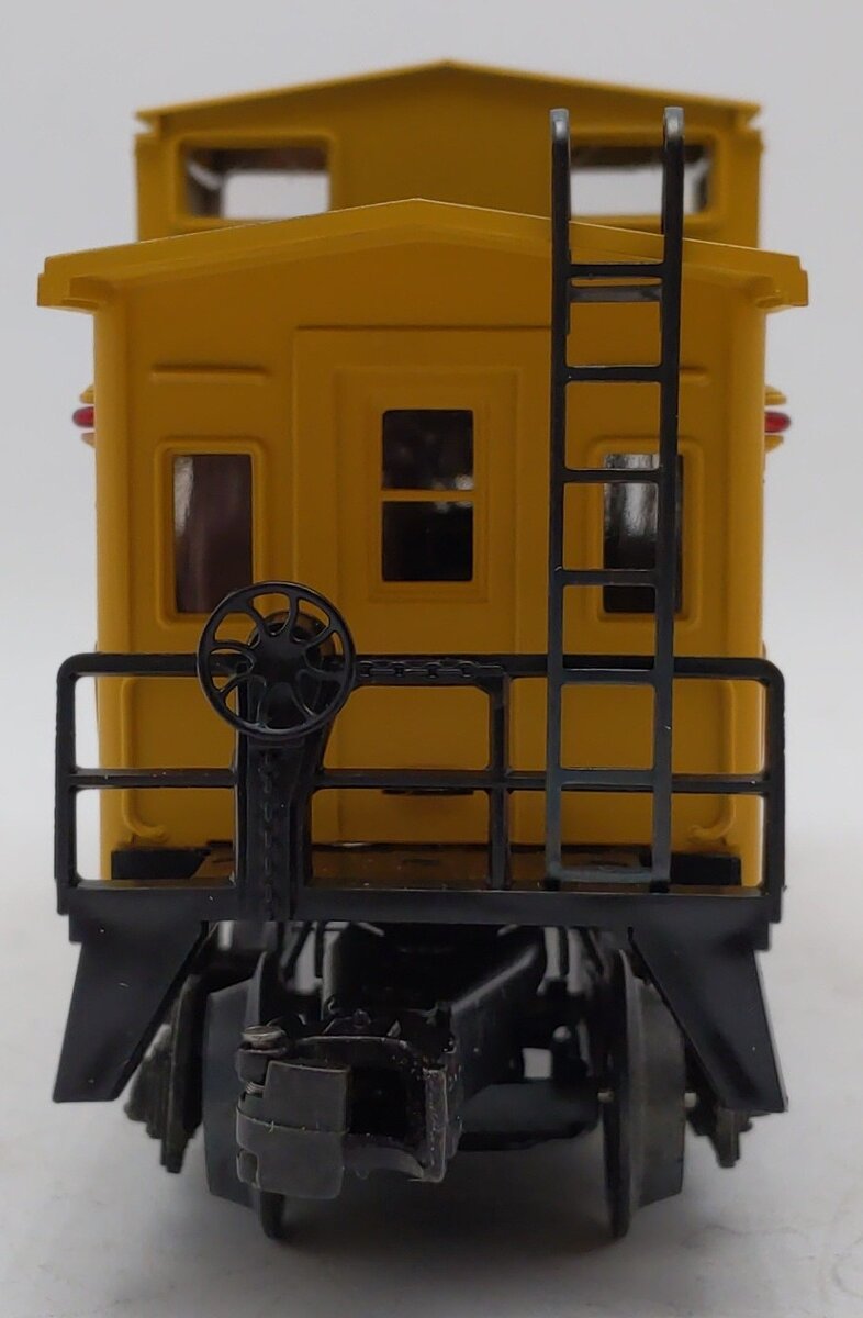 Lionel 6-19700 O Chessie System Extended Vision Illuminated Caboose #19700 VG/Box