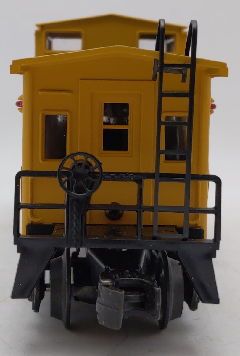 Lionel 6-19700 O Chessie System Extended Vision Illuminated Caboose #19700 VG/Box
