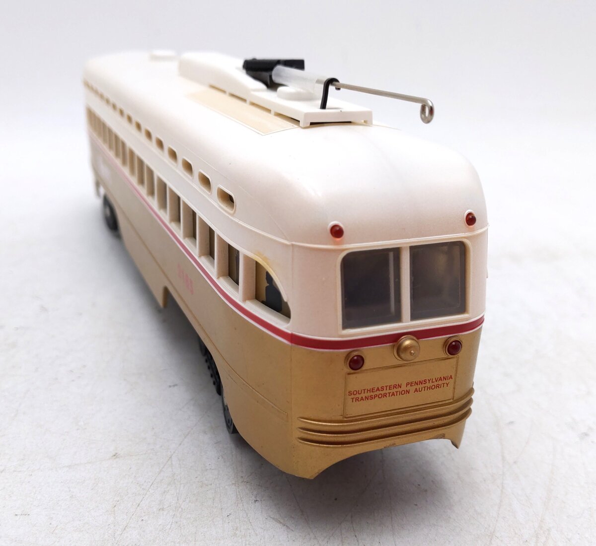 MTH 30-2503-0 O Gauge SEPTA PCC Electric Trolley Car #2165 EX/Box