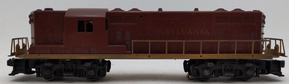 Lionel 2028 Vintage O Pennsylvania GP-7 Diesel Locomotive VG