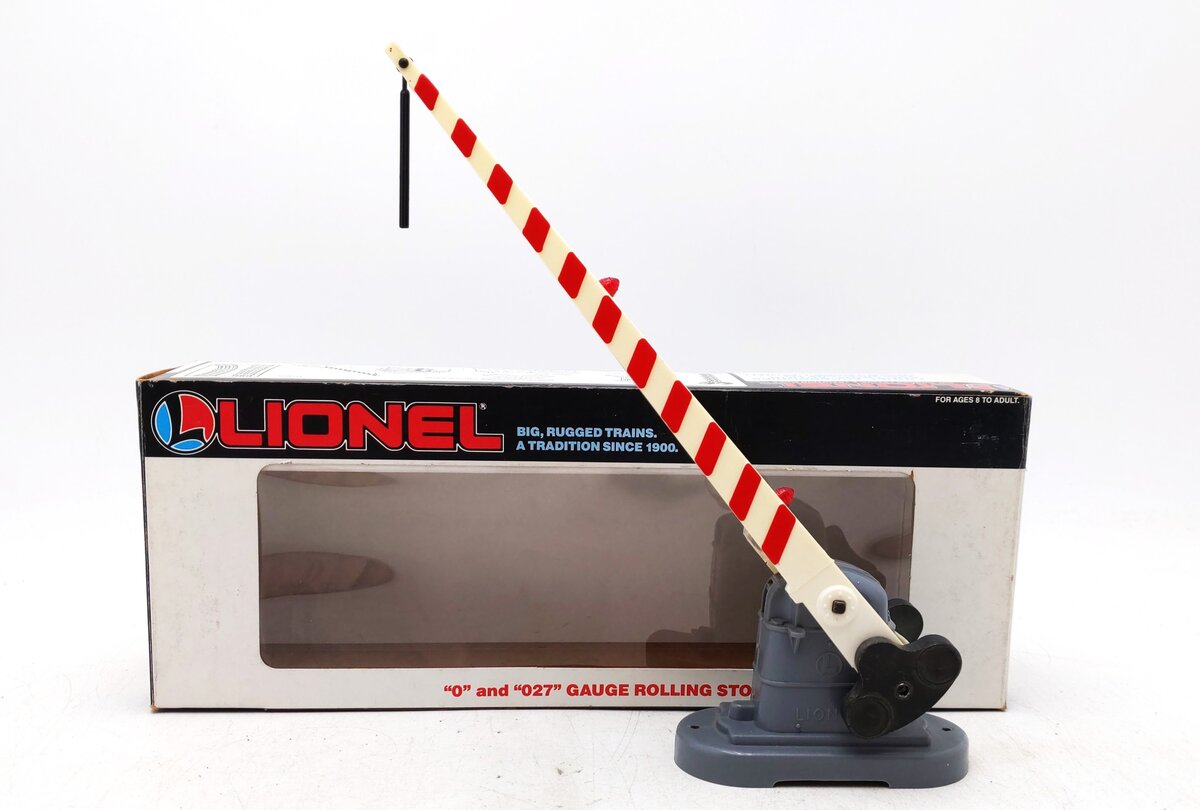 Lionel 6-12714 O/O27 Gauge Automatic Crossing Gate EX/Box