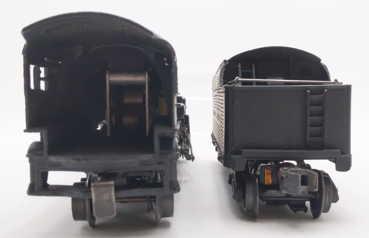 Lionel 2035 Vintage O 2-6-4 Die-Cast Steam Locomotive And Tender #2466WX VG
