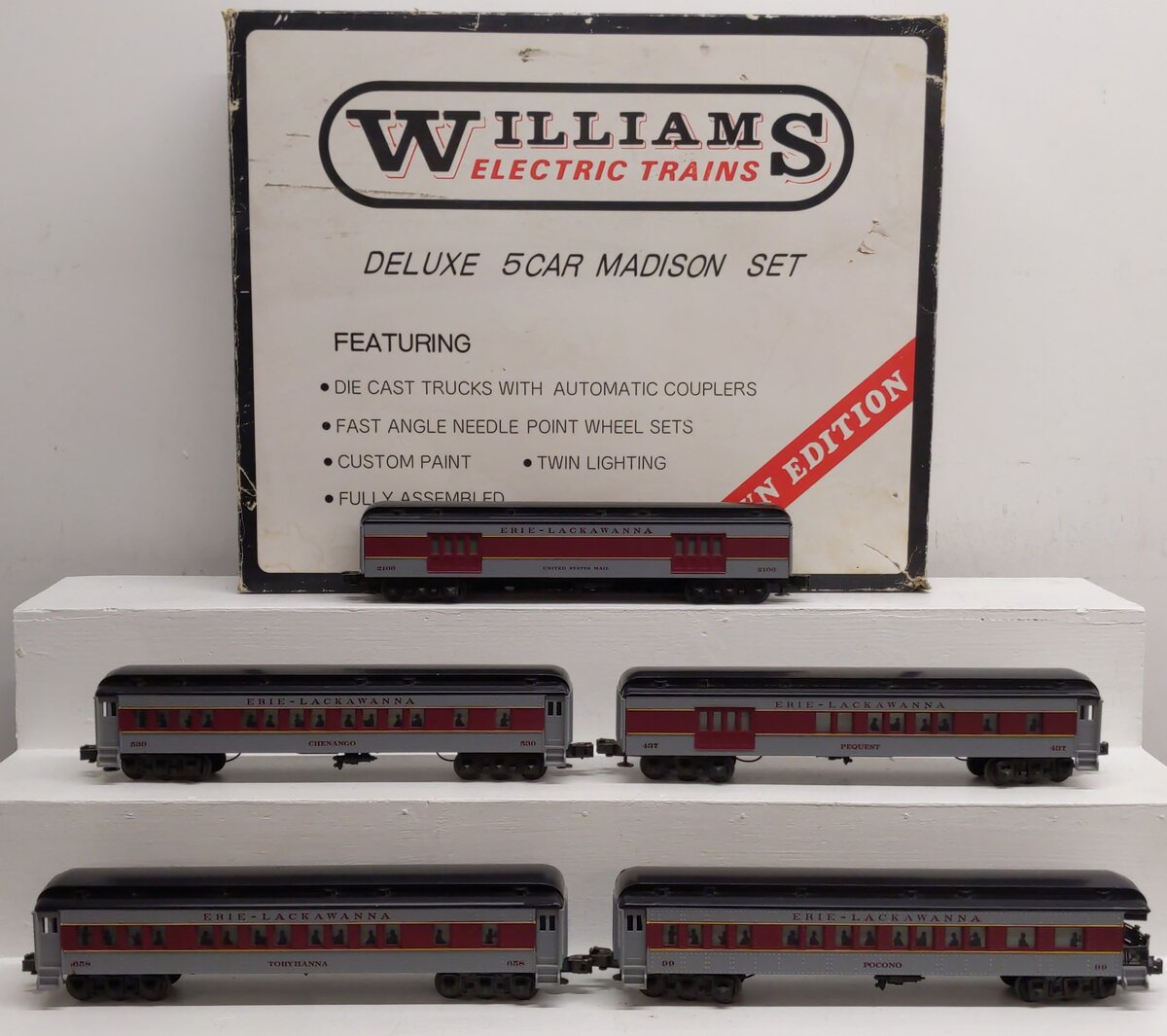Williams 2510 O Gauge Erie Lackawanna 5-Car Madison Passenger Set EX/Box