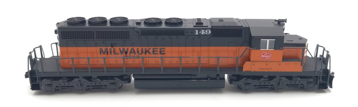 Kato 176-4808 SD40-2 Early Milwaukee Road Diesel Locomotive #149 EX/Box