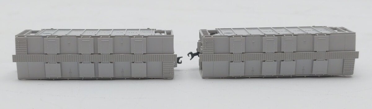Kato 186-0211 N Scale Southern Pacific AC&F 70 Ton Covered Hopper (Set of 2)