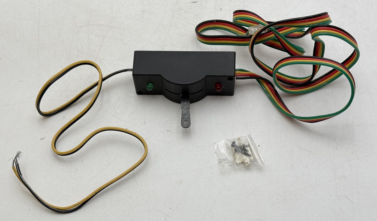 S-Helper 00298 S Remote Control Right Hand Switch Turnout VG/Box