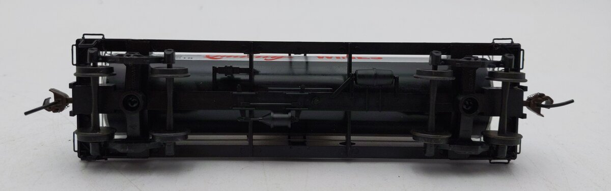 Red Caboose RR-33022-1 HO Scale Fruit Industries 103W 10K Gallon Tank Car #1072 LN/Box