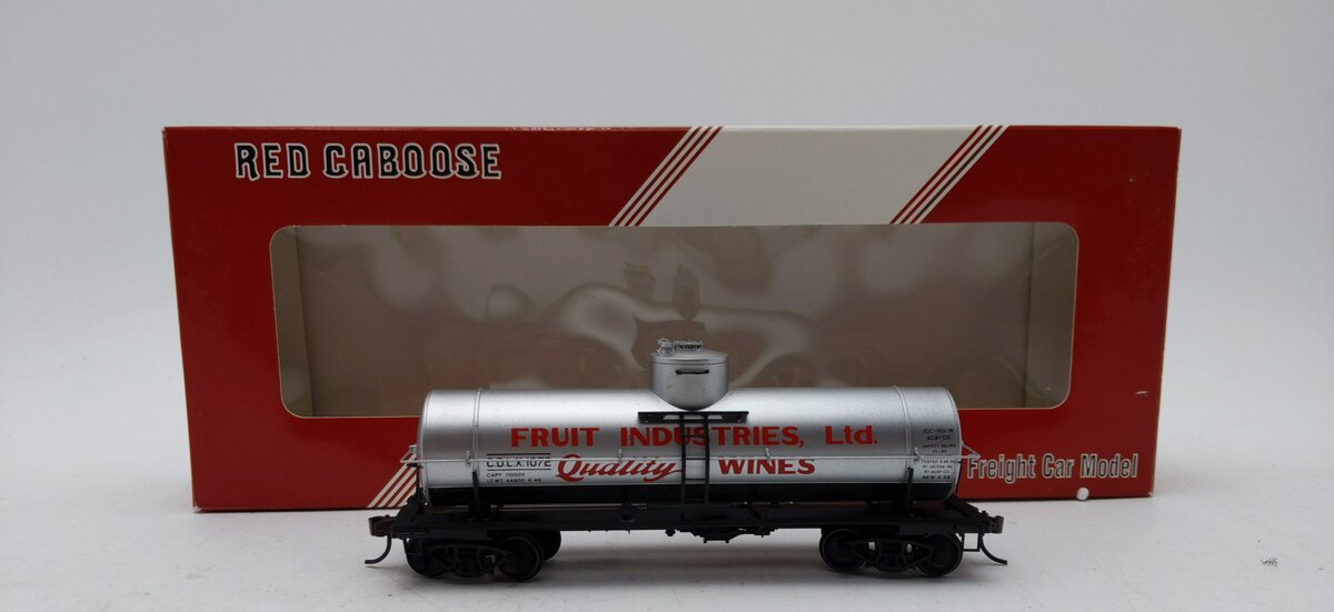 Red Caboose RR-33022-1 HO Scale Fruit Industries 103W 10K Gallon Tank Car #1072 LN/Box