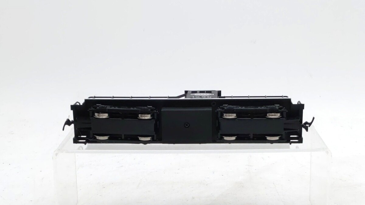 IHC 24010 HO Scale New York Central ALCO Century 415 Diesel Locomotive #1290 EX/Box