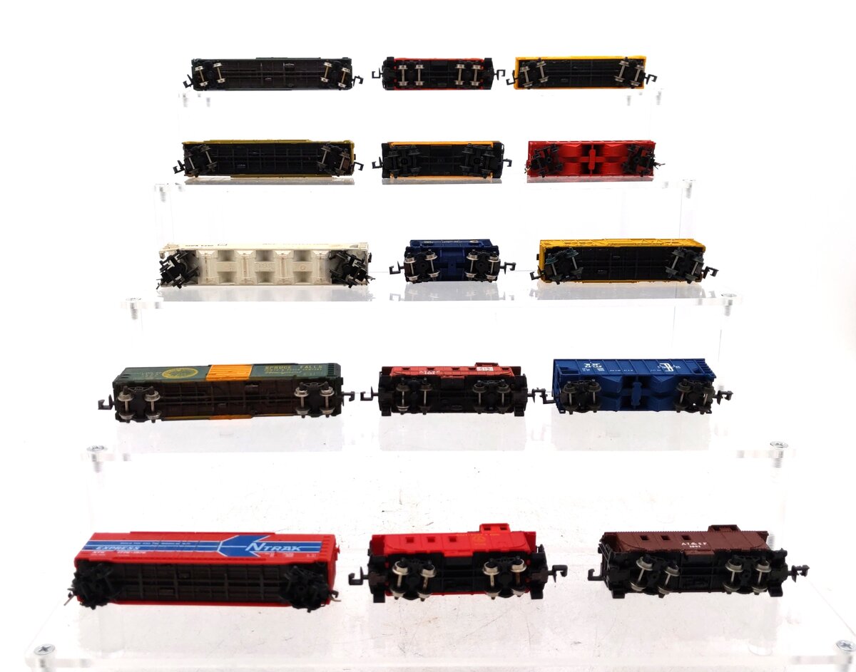 Atlas & Other N Scale Assorted Freight Cars [15] VG