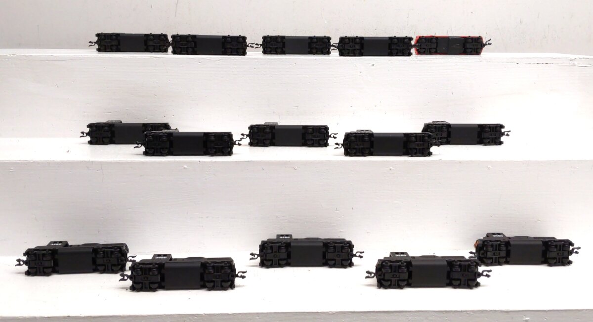 Mattel HO Scale Rio Grande & Santa Fe Dummy Diesel Locomotives [15] EX