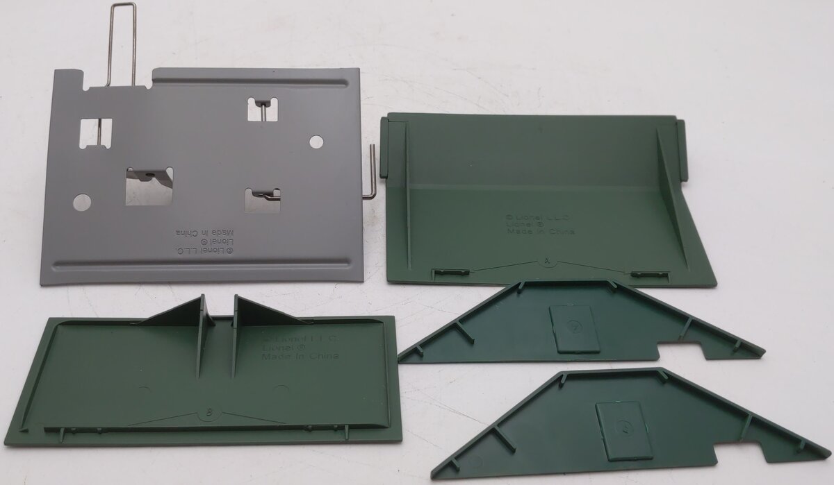 Lionel 6-24106 O Scale Exploding Ammunition Dump Kit LN/Box