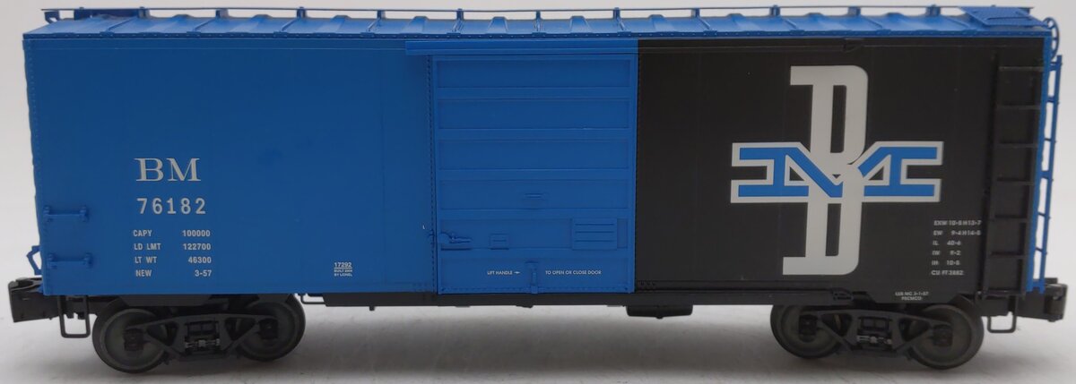 Lionel 6-17292 O Gauge Boston and Maine PS-1 Boxcar #76182 LN