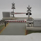 Lionel 6-12062 O Grade Crossing With Gates & Flashers EX/Box