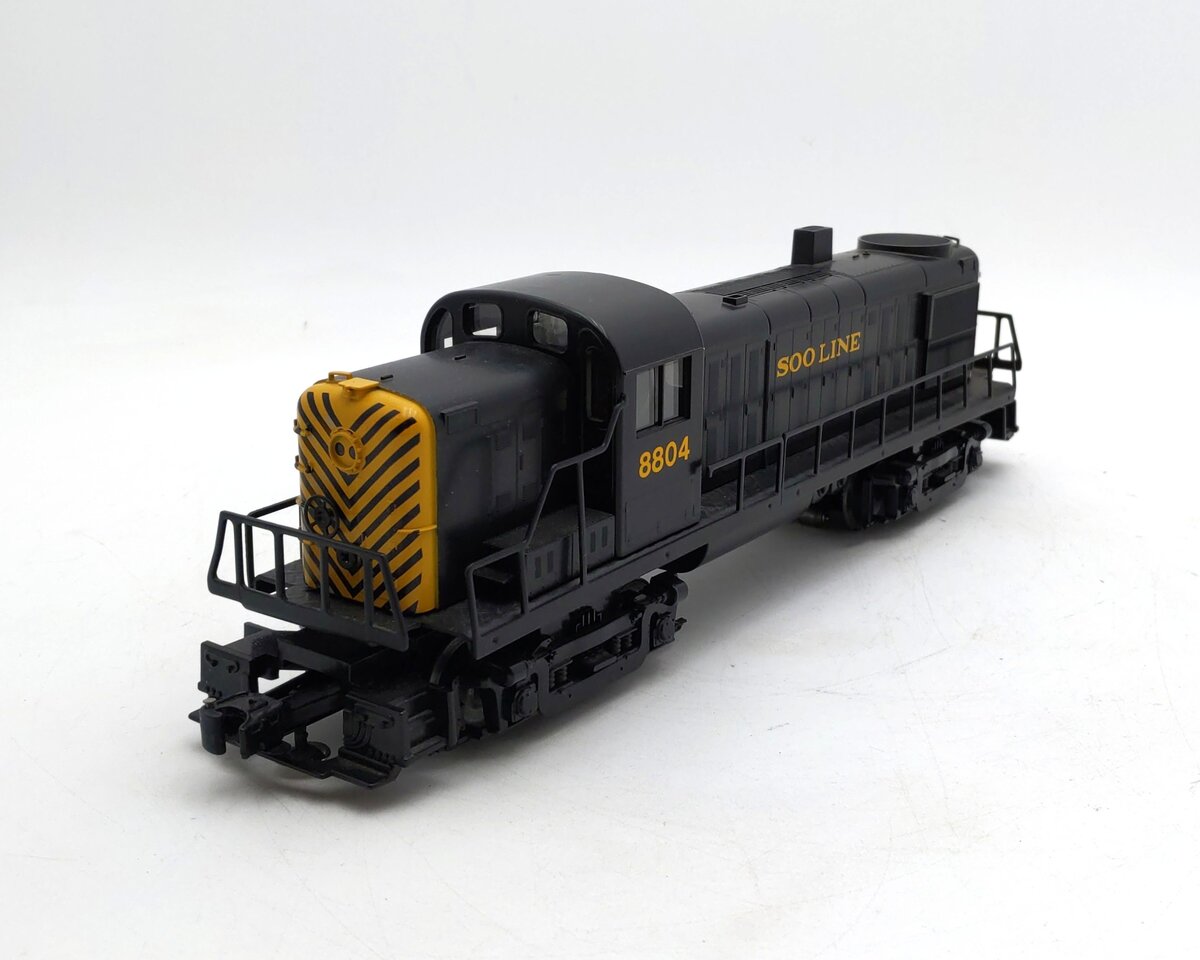 Lionel 6-18804 O Gauge Soo Line RS-3 Diesel Locomotive #8804 EX